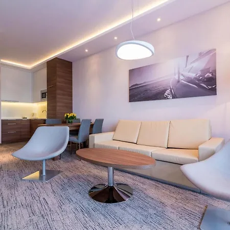 Dom Zdrojowy & - Destigo Hotel 4*