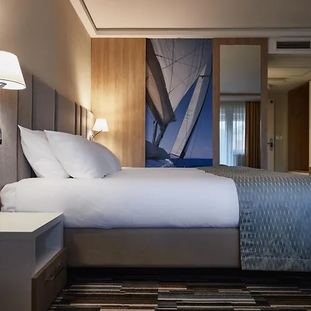 Dom Zdrojowy & - Destigo Hotel 4*