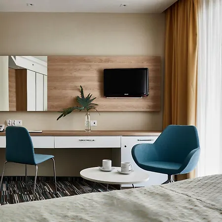 Dom Zdrojowy & - Destigo Hotel Jastarnia