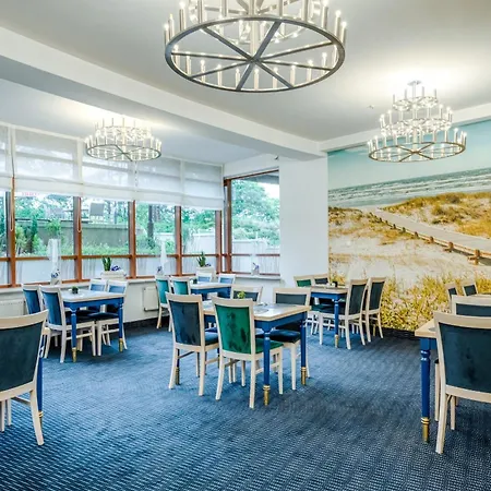 Dom Zdrojowy & - Destigo Hotel Jastarnia