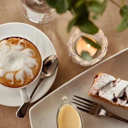 Dom Zdrojowy & - Destigo