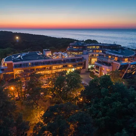 Hotel Dom Zdrojowy Resort & Spa - Destigo Hotels 4*