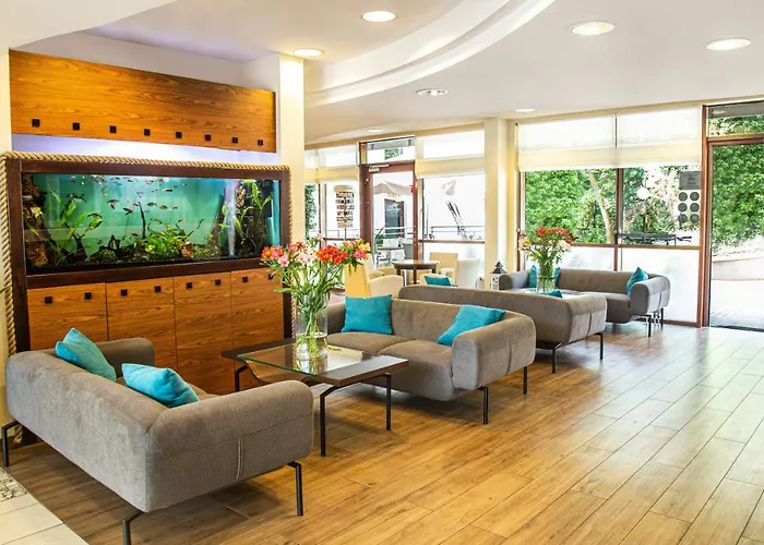 Dom Zdrojowy & - Destigo Hotell 4*