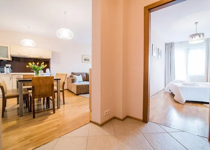 Dom Zdrojowy & - Destigo Hotell