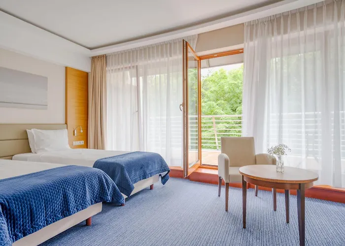 Dom Zdrojowy & - Destigo