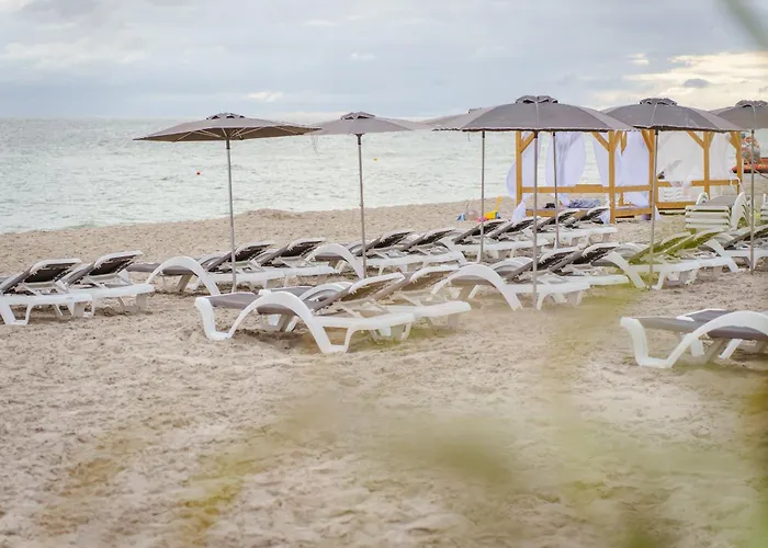 Hotell Dom Zdrojowy & - Destigo 4*