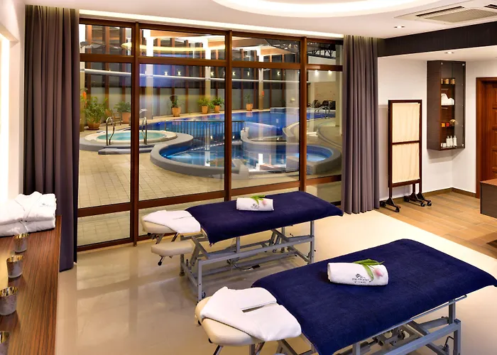 Dom Zdrojowy & - Destigo Hotel 4*