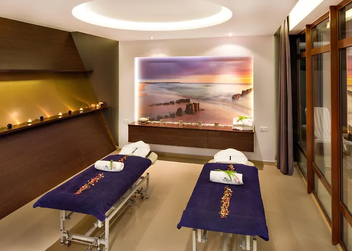 Hotell Dom Zdrojowy & - Destigo