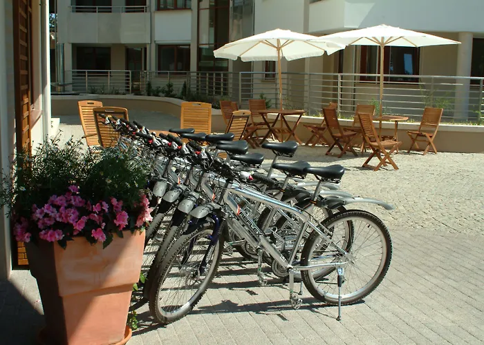 Hotel Dom Zdrojowy & - Destigo