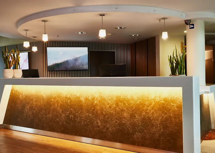 Hotell Dom Zdrojowy & - Destigo 4*