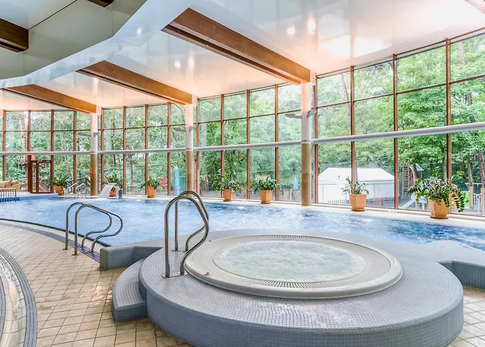 Hotell Dom Zdrojowy & - Destigo