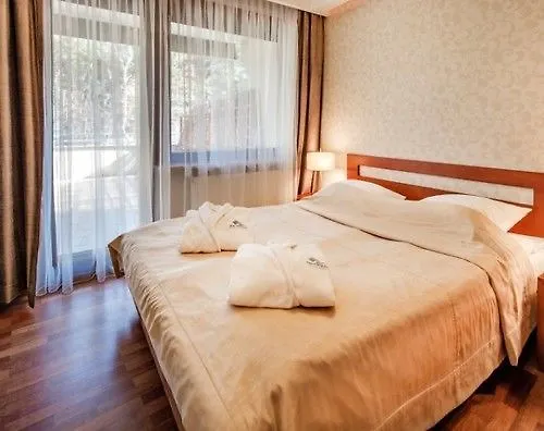 Hotell Dom Zdrojowy & - Destigo Jastarnia