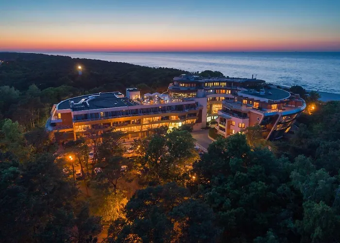 Dom Zdrojowy & - Destigo 4*